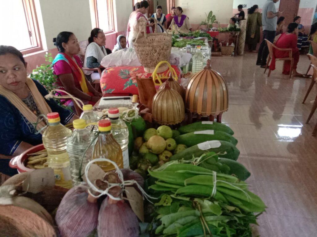 Krishi Mahotsav organized at  Perka Community Hall, Car Nicobar on 09.10.2023 as part of sankalp saptaah under Aspirational Block . Six nos. SHGs item displayed and agri produce such as fruits and vegetables, handicraft, self cooked tribal traditional food, Coconut Oil etc